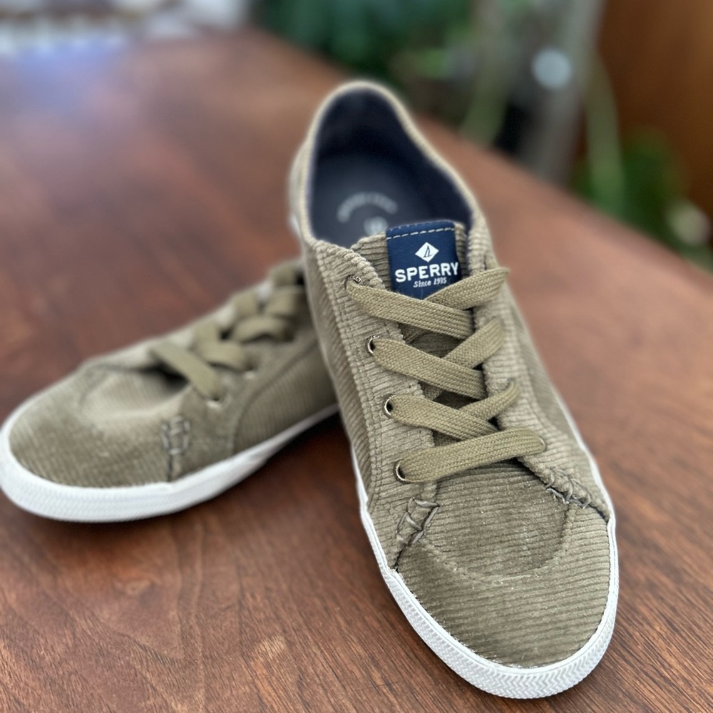 Sperry Top Sider Olive Corduroy Lace-Up Sneakers